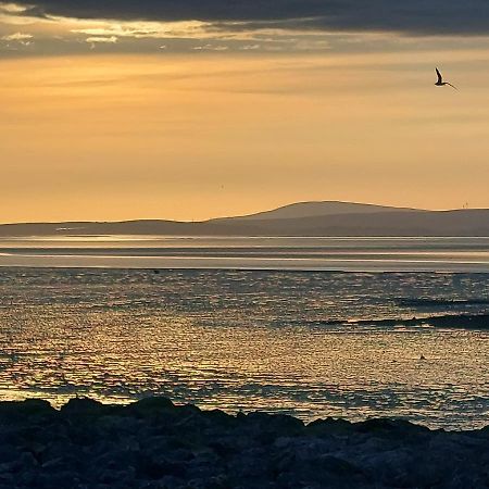 Basement Studio By The Bay Ξενοδοχείο Morecambe Εξωτερικό φωτογραφία